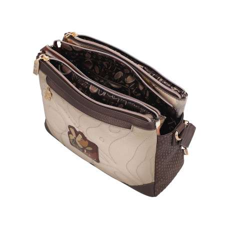 Sac à bandoulière beige pourvu d'une large bandoulière réglable - Image 5