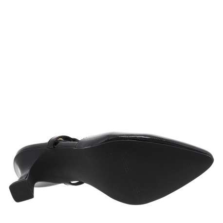 Escarpins noirs vernis avec l'arrière ouvert surmontés d'une boucle - Image 6
