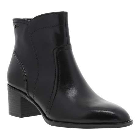 Boots en cuir noires avec un talon décroché moyen et une fermeture à zip - Image 2