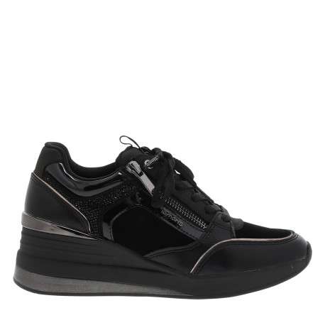 Baskets running noir à talon compensé munies de lacets et d'un zip latéral