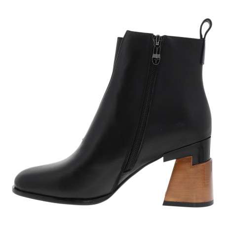 Boots en cuir noir à talon décroché haut dotées d'un zip et d'une languette - Image 3