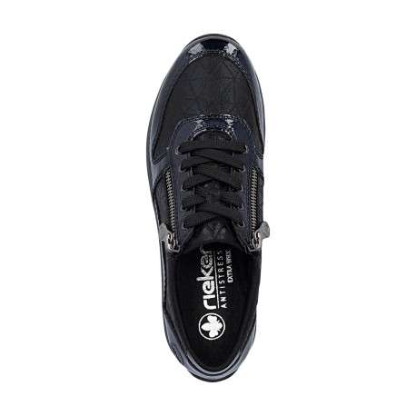 Sneakers noires à talon plat pourvues d'une fermeture à lacets - Image 5