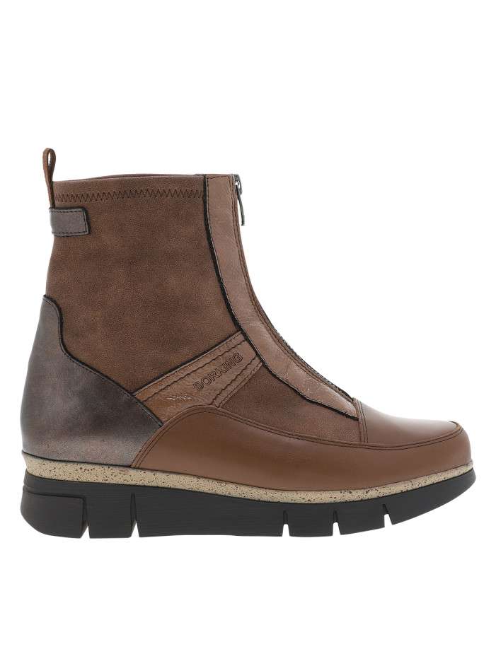 Boots en cuir camel à talon...