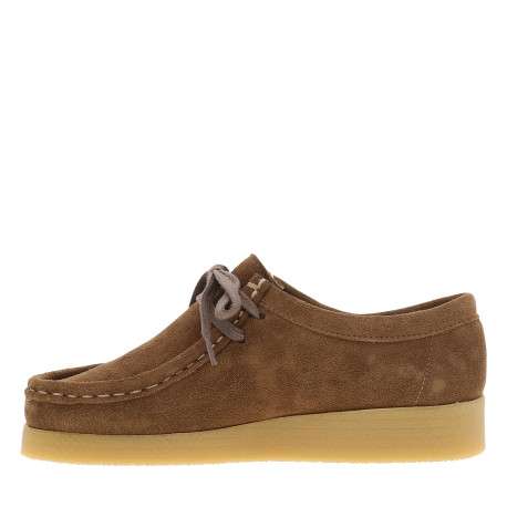 Mocassins Bee en cuir nubuck camel à talon plat pourvus de lacets - Image 3