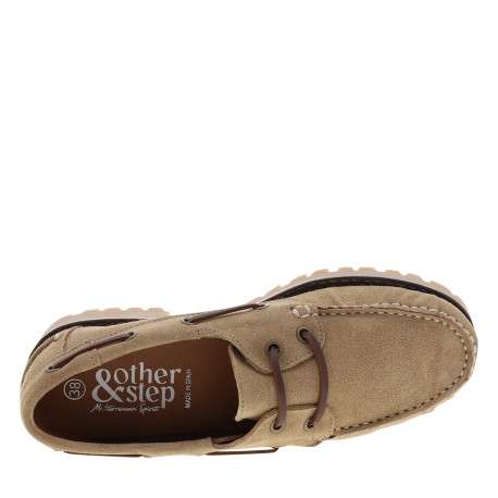 Mocassins bateau Flakes en cuir nubuck beige à talon décroché bas - Image 5