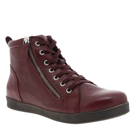 Bottines en cuir bordeaux à talon plat pourvues de lacets plats et d'un zip - Image 2