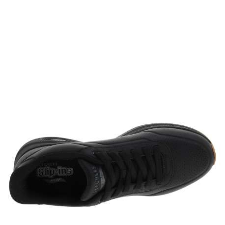 Sneakers noir à talon plat avec un amorti à bulle d'air sur la semelle - Image 5