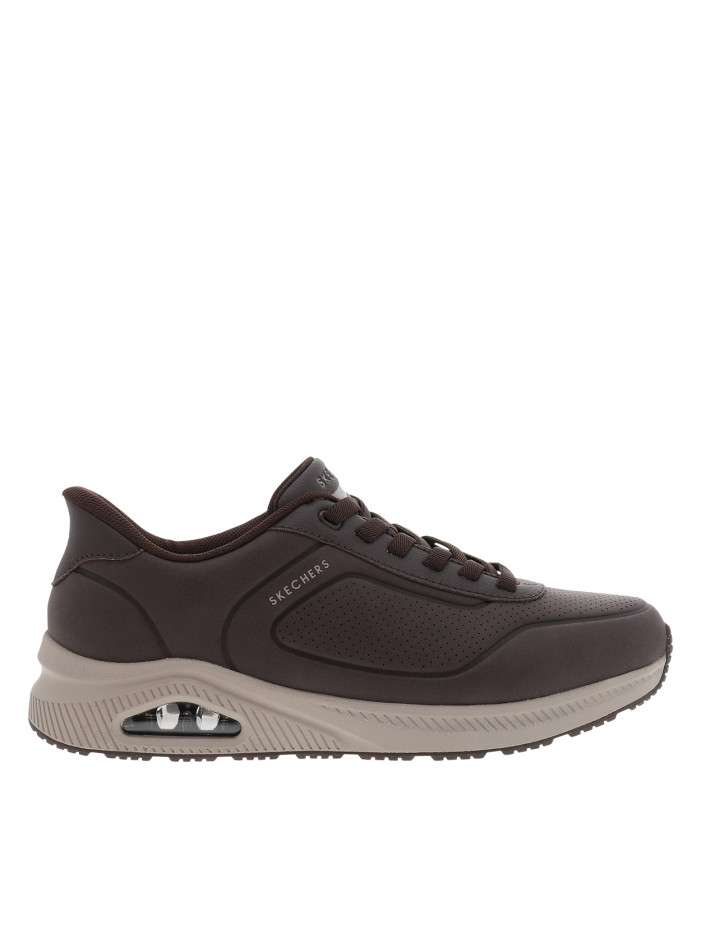 Sneakers chocolat à talon...