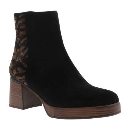 Boots en cuir noir à imprimé zébré pourvues d'un talon décroché haut - Image 2