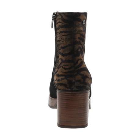 Boots en cuir noir à imprimé zébré pourvues d'un talon décroché haut - Image 4