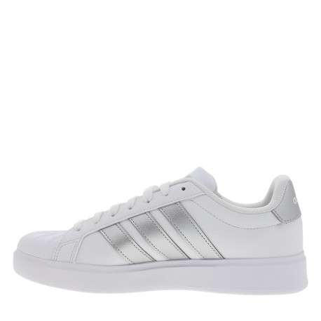 Tennis blanches muni d'un talon plat et d'une fermeture à lacets - Image 3