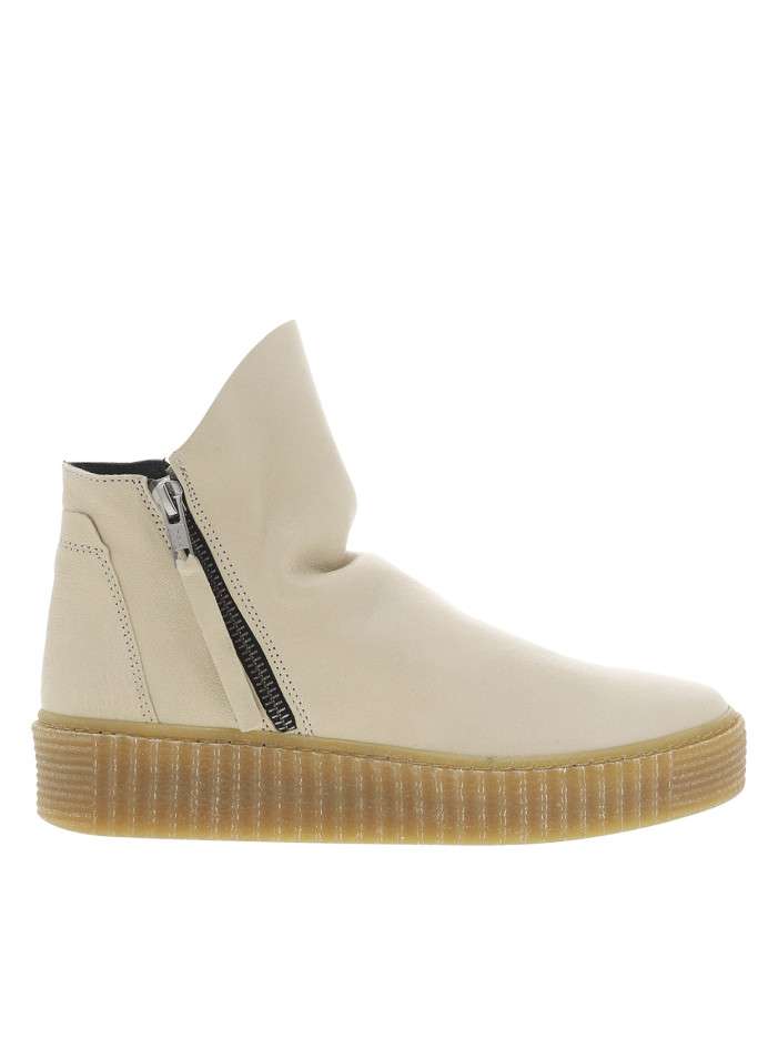 Boots en cuir blanc cassé...