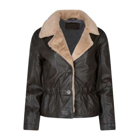 Blouson en cuir de mouton chocolat avec une coupe ajustée et un col à revers
