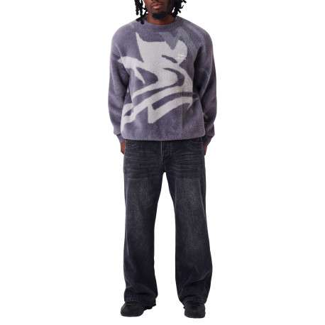 Pull gris poilu à motifs abstrait pourvu d'une coupe large et un col rond - Image 4