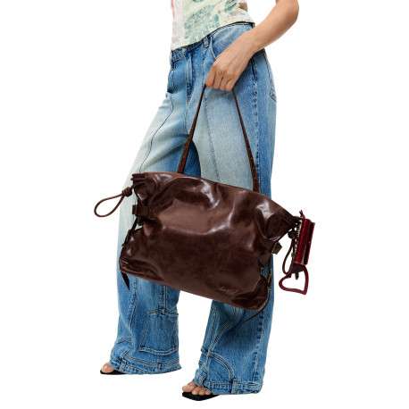 Sac à main porté épaule marron pourvu d'une bandoulière réglable - Image 6