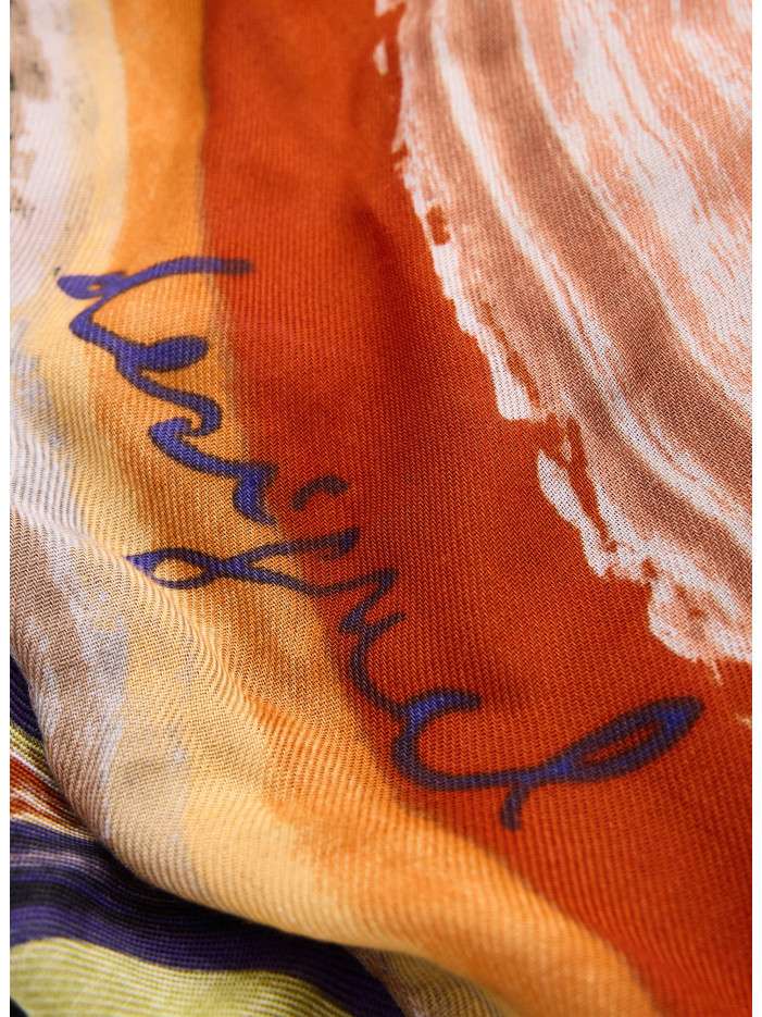 Foulard multicolore forme rectangulaire pourvu du nom de la marque - Image 3