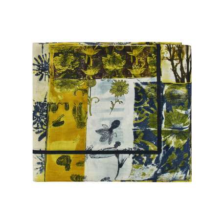 Foulard vert à forme rectangulaire pourvu du nom de la marque - Image 4