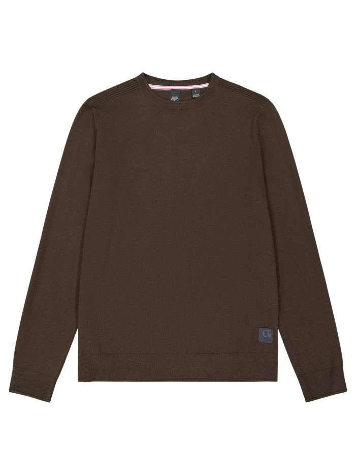Pull marron à coupe droite...