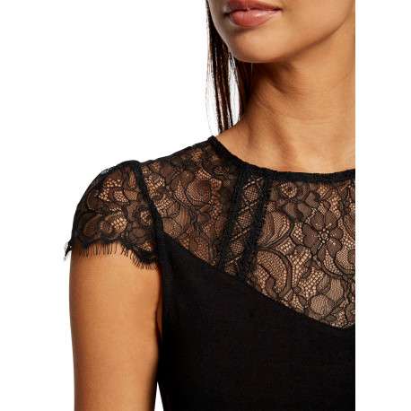 T-shirt noir uni à coupe ajustée avec un col rond en dentelle - Image 6