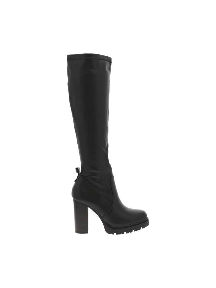 Bottes noires à talon...