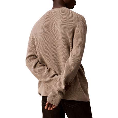 Pull en coton beige à coupe droite pourvu d'un col rond et de manches longues - Image 3
