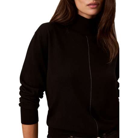Pull noir à coupe droite pourvu d'un col montant et de manches longues - Image 4