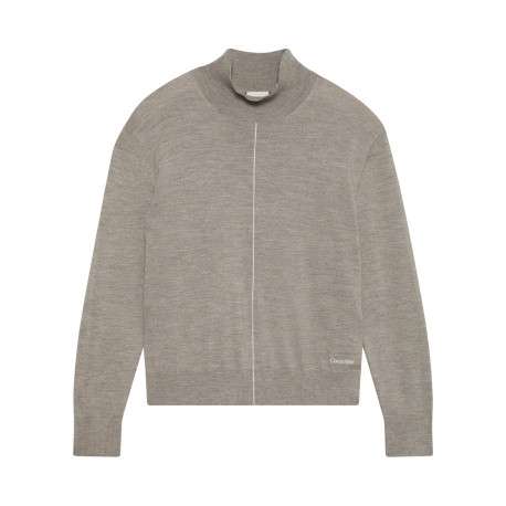 Pull taupe à coupe droite pourvu d'un col montant et de manches longues