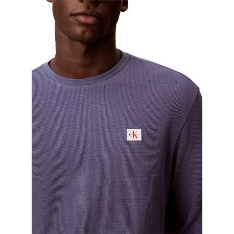 Pull bleu argenté à coupe droite pourvu d'un col rond et de manches longues - Image 4