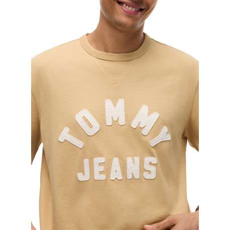 T-shirt en coton biologique beige à coupe droite pourvu d'un col rond - Image 4