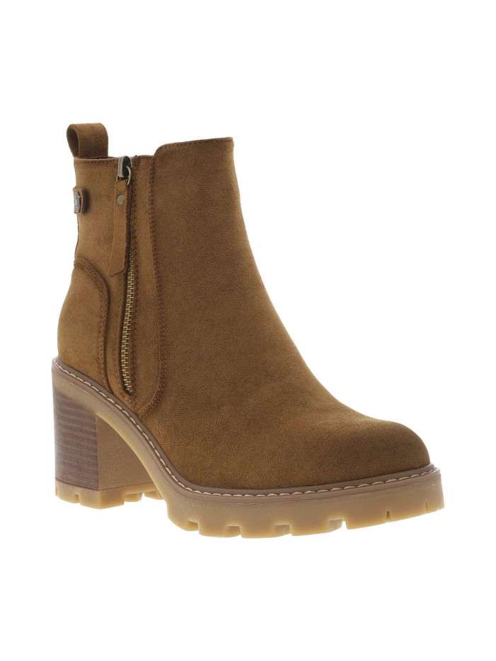 Boots camel avec un talon...
