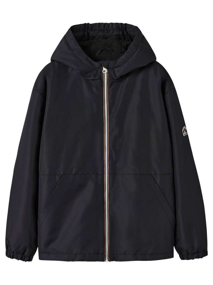Blouson noir pourvu d'un col à capuche avec une fermeture zippée contrastée