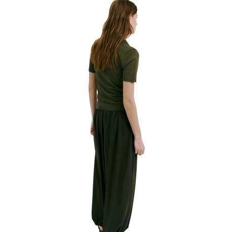 Pull kaki uni avec une coupe droite et des manches courtes - Image 4