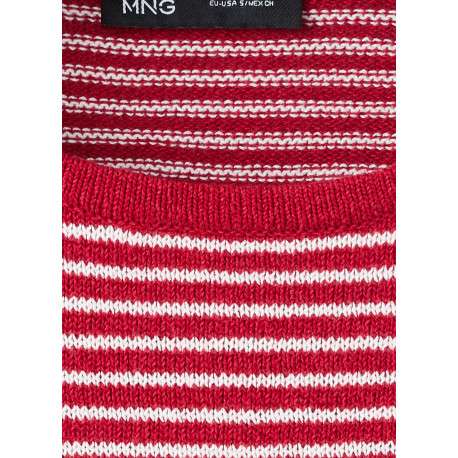 Pull rouge à rayures avec une coupe droite et des manches courtes - Image 2