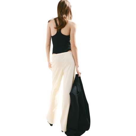 Pantalon écru uni avec une coupe droite et une taille élastiquée - Image 4