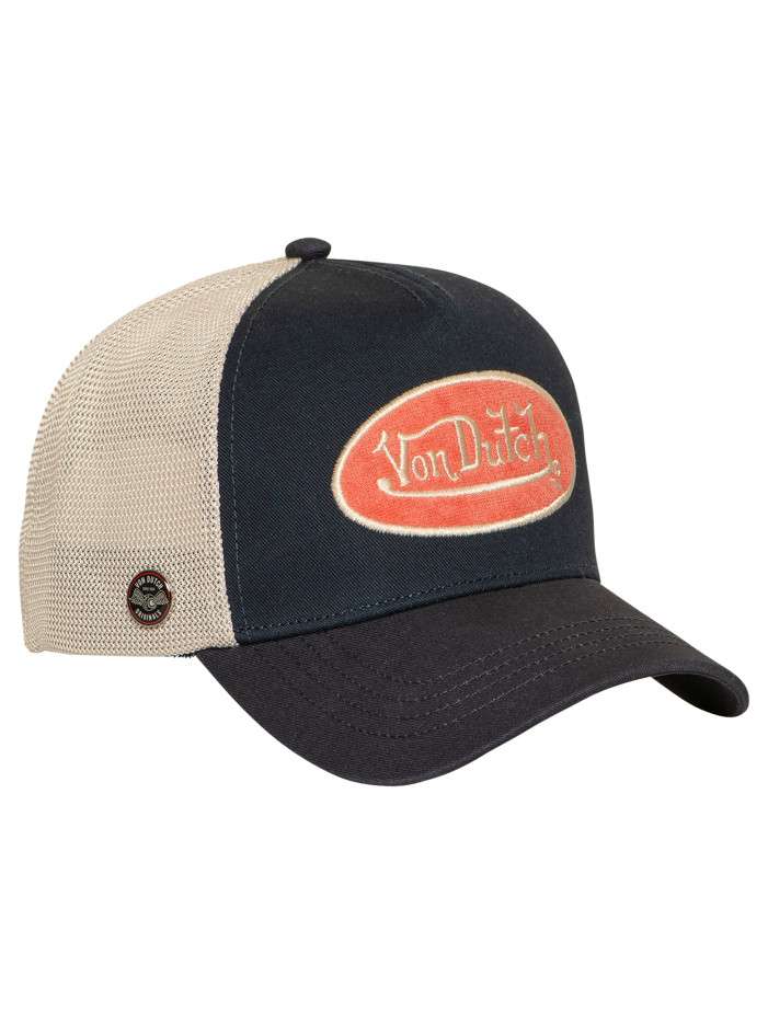 Casquette marine pourvue...