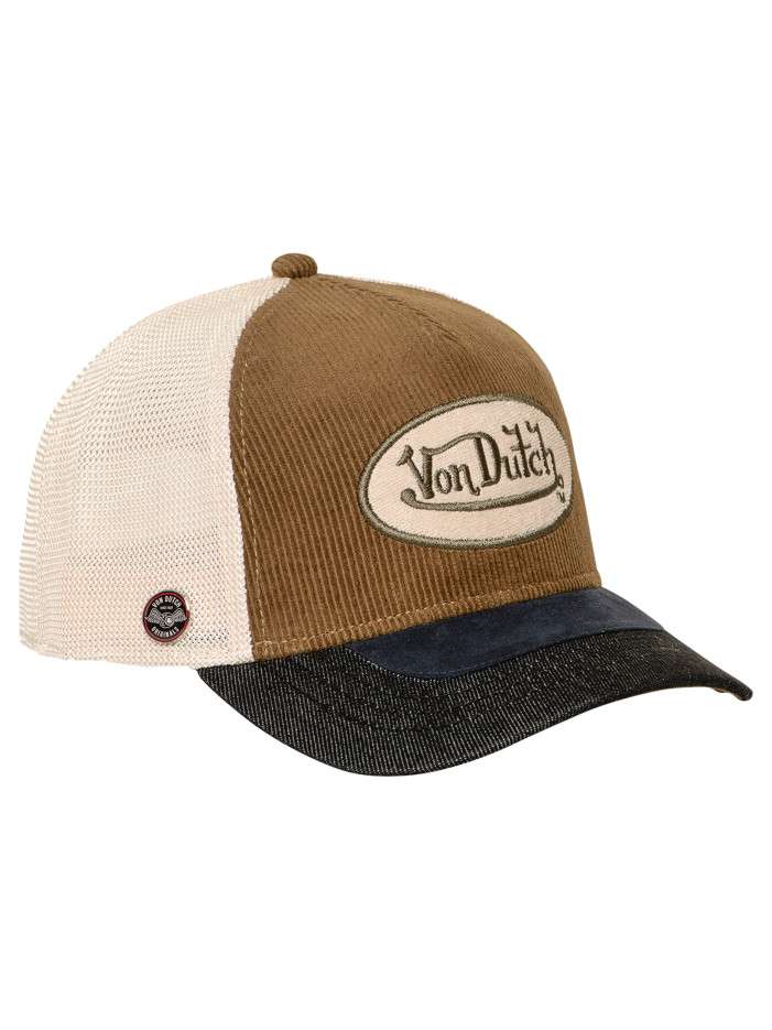 Casquette multicolore...