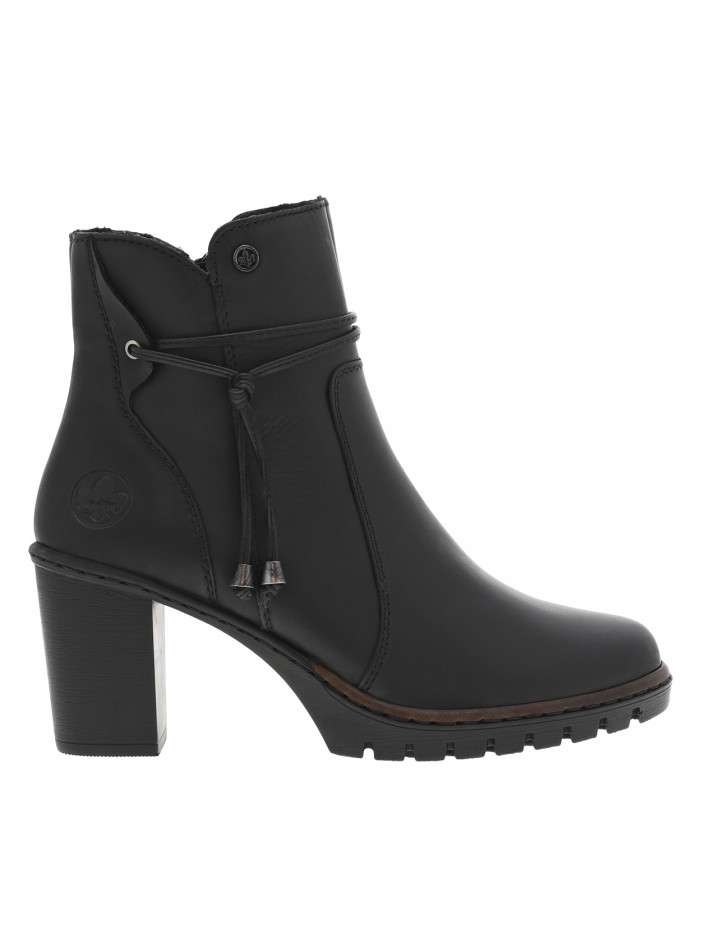 Boots noires à talon...