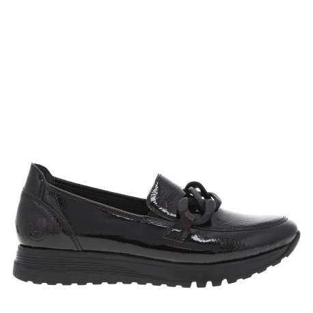 Mocassins en vernis bordeaux avec semelle à talon plat et maillons décoratifs