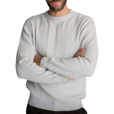 Pull en maille gris clair à col rond et tricotage texturé en bandes verticales - Image 3