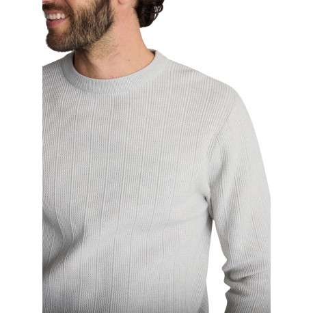 Pull en maille gris clair à col rond et tricotage texturé en bandes verticales - Image 5