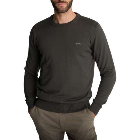Pull kaki uni en maille avec des broderies apparentes sur les épaules