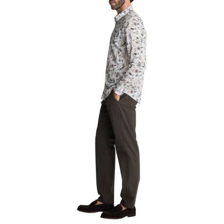 Chemise blanche à imprimé floral multicolore et feuillage à coupe droite - Image 6