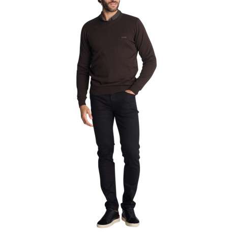Pull moka uni en maille avec des broderies apparentes sur les épaules - Image 4