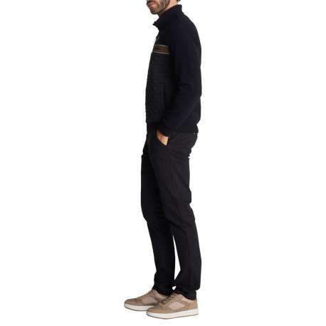 Veste zippée noire à buste jacquard gaufré et bande marron sur la poitrine - Image 6