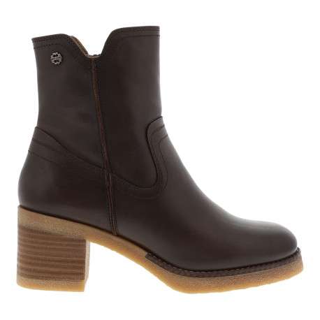 Boots en cuir moka avec un talon décroché moyen et un zip sur le côté extérieur
