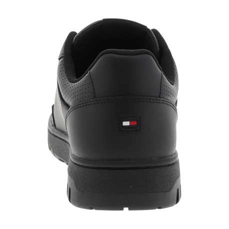 Tennis à revêtement piqué en cuir noir dotées d'un talon plat et du logo - Image 4