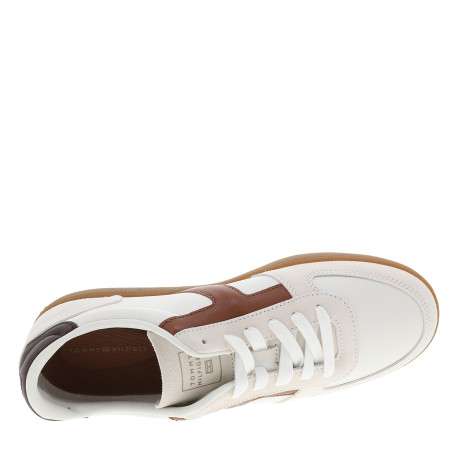 Tennis Tribeca en cuir blanc orné d'empiècements et dotées d'un talon plat - Image 5