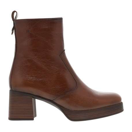Boots en cuir cognac à semelle à talon décroché haut avec une fermeture zippée