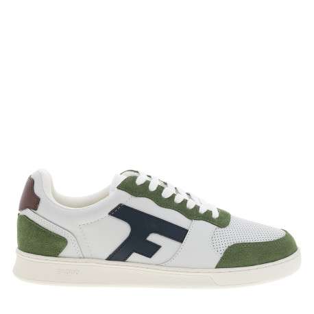Tennis Hazel en cuir blanc à logo embossé et aérations sur le bout
