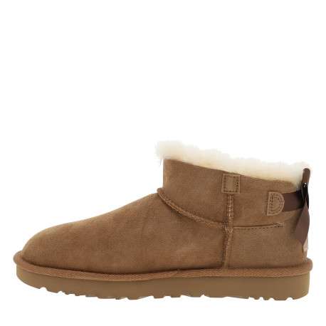 Boots Ultra Mini Bailey Bow en cuir suédé sable à talon plat ornées d'un nœud - Image 3